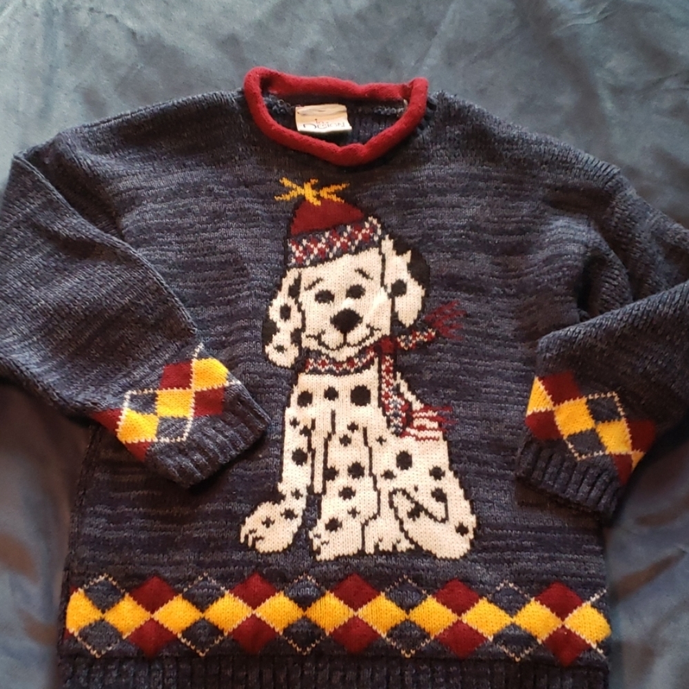 Sweater with dog